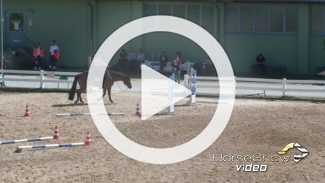 Play video